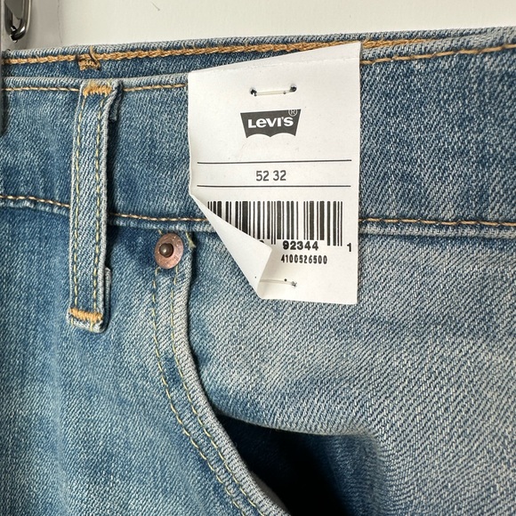 Levi’s 541 Athletic Taper (Stretch) Men’s Jeans Size 52 length 32, - Picture 5 of 5